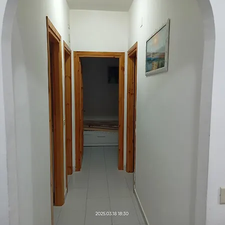 Di 70mq Arredato A 600m Dal Mare *